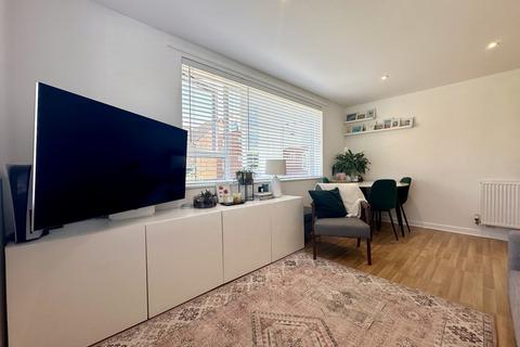 1 bedroom apartment to rent, Mount Pleasant Road, Poole