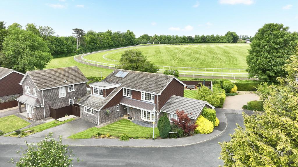2 Ferndale Close 240524 2