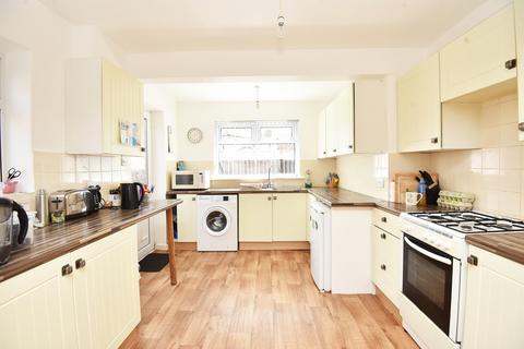 3 bedroom semi-detached house for sale, Greenfields Avenue, Harrogate