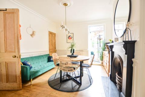 61 Nelson Road, Worcester, WR2 5BL