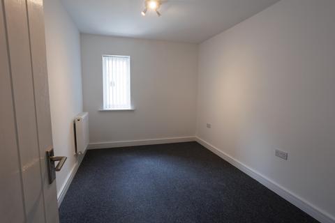 3 bedroom apartment to rent, Kingsway Avenue, Kingswood BS15