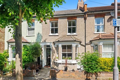 43 Mellows Road, Wallington, SM6 8PS