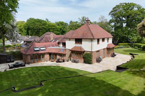 5 bedroom detached house for sale, Hinton Wood Avenue, Highcliffe, Christchurch, BH23