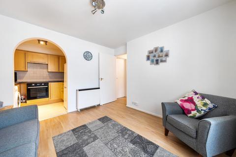 19 Rossignol Gardens, Carshalton, SM5 2ED