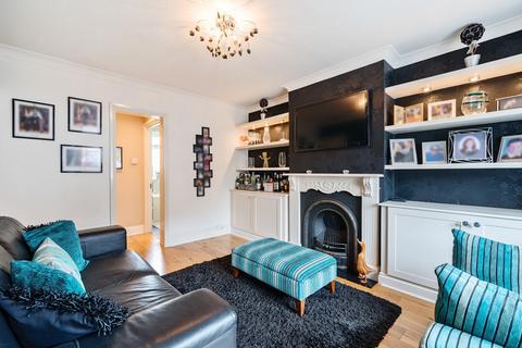 4 bedroom end of terrace house for sale, Culvers Avenue, Carshalton
