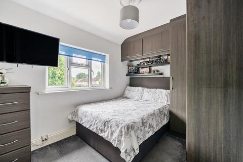 94 Culvers Avenue, Carshalton, SM5 2BJ