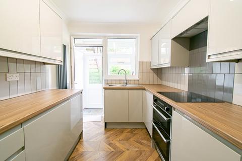 2 bedroom apartment to rent, Glaisby Court, York YO31