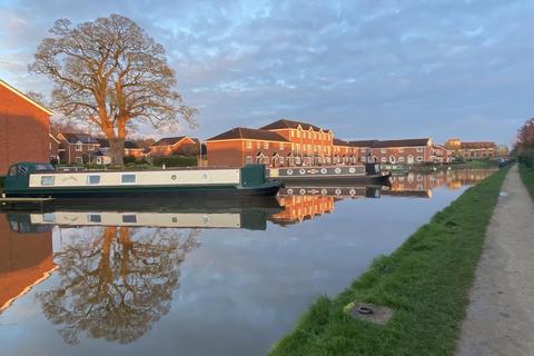 2 bedroom terraced house for sale, Waterside Drive, Market Drayton