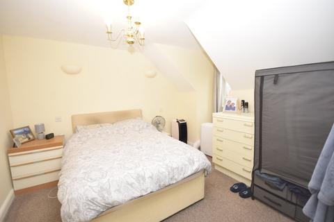 3 bedroom apartment for sale, Heatley Court, Whitchurch