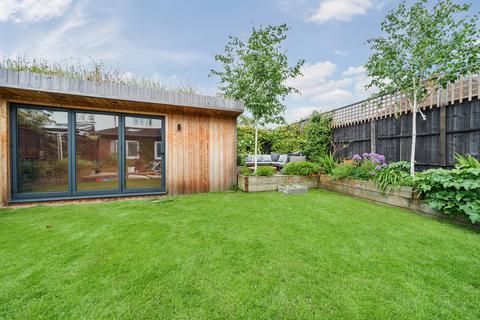 3 bedroom semi-detached house for sale, Percy Road, Guildford, GU2