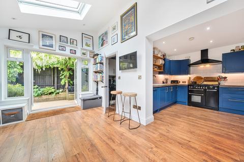 27 Percy Road, Guildford, GU2 9PA