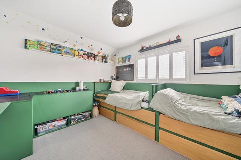 27 Percy Road, Guildford, GU2 9PA