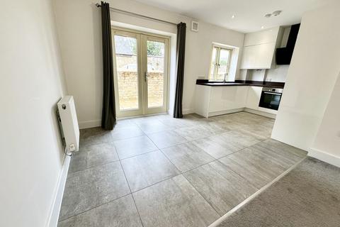 2 bedroom end of terrace house for sale, Print Works Close, Brackley