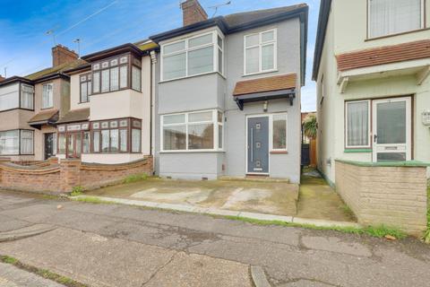 3 bedroom semi-detached house for sale, Beresford Road, Southend-on-sea, SS1