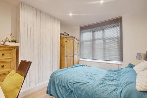 33 Beresford Road, Southend-on-sea, SS1 2TW