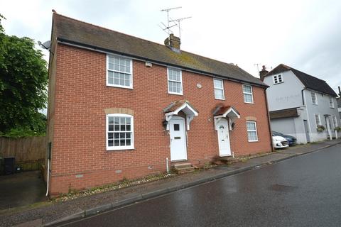 2 bedroom end of terrace house to rent, New Street, Braintree, CM7