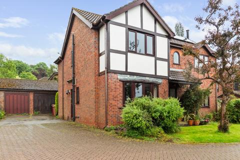 4 bedroom detached house for sale, Church Street, Elsham, North Lincolnshire, DN20