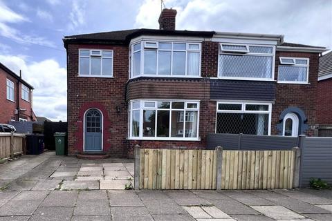 17 Western Outway, Grimsby, DN34 5HE