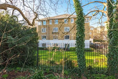 2 bedroom flat for sale, Amelia House, 2 Strand Drive, Richmond