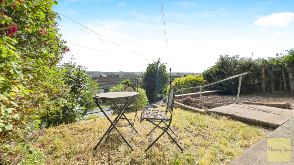 The Crest, Brislington, Bristol, BS4 3JB 3 bed terraced house for sale