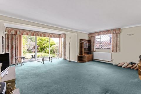 4 bedroom semi-detached house for sale, Woodlands Park, Bexley