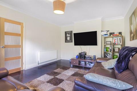 3 bedroom semi-detached house for sale, Rye Close, Bexley