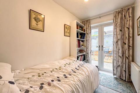 96 Mackworth Drive, Cimla, Neath, SA11 2QA