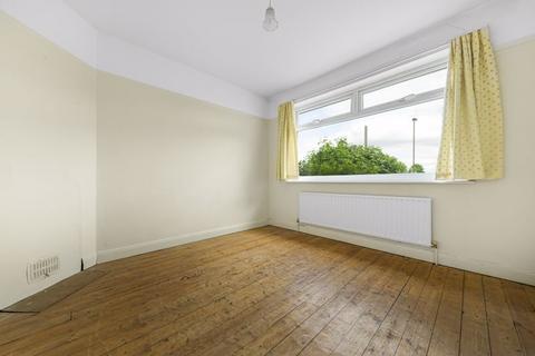 18 Lodge Close, Orpington, BR6 0QQ