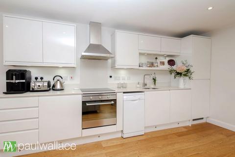 1 bedroom ground floor flat for sale, Oceanic House, Star Street, Ware