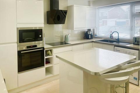 6 Nuthurst, Sutton Coldfield, B75 7EZ