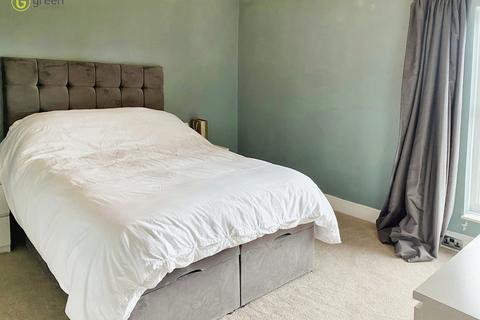 101 Reddicap Heath Road, Sutton Coldfield, B75 7DX