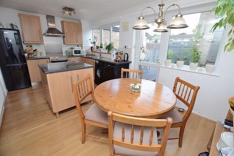 28, Coleridge Court Clinton Park, Tattershall, Lincoln, LN4 4PW