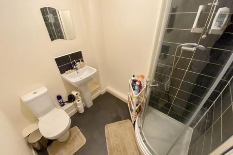 40 Donington Grove, Wolverhampton, WV10 6EE