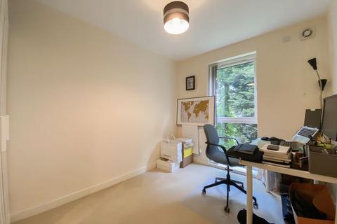 40 Donington Grove, Wolverhampton, WV10 6EE
