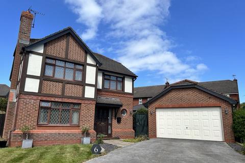 4 bedroom detached house for sale, Rhys Evans Close, Penrhyn Bay