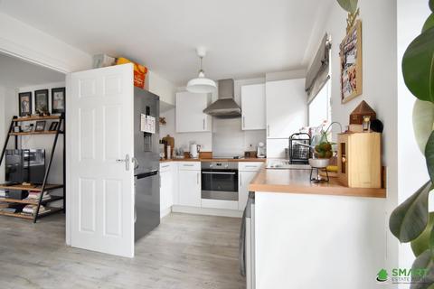 3 bedroom end of terrace house for sale, Linton Road, Exeter EX1