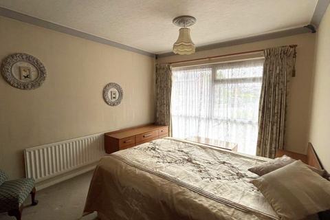 14 Daffodil Place, Walsall, WS5 3DX