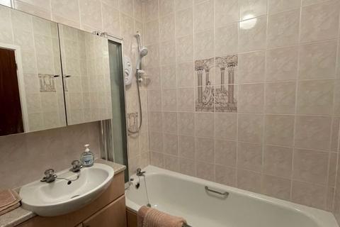 14 Daffodil Place, Walsall, WS5 3DX
