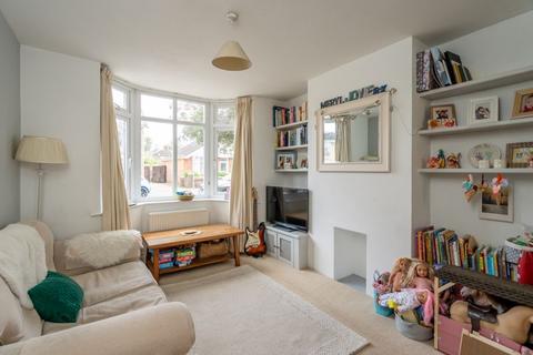 2 bedroom end of terrace house for sale, Cambrai Avenue, Chichester