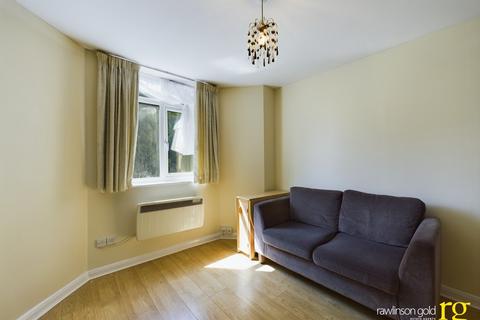 1 bedroom ground floor flat to rent, Central Harrow