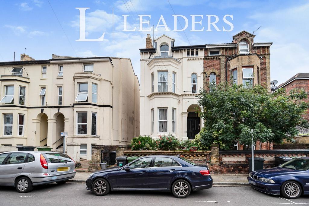 Ashburton Road, Southsea 2 bed apartment to rent £1,275 pcm (£294 pw)