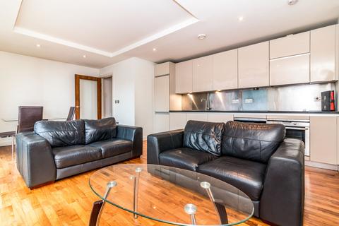 2 bedroom apartment to rent, City Lofts, Salford Quays, M50