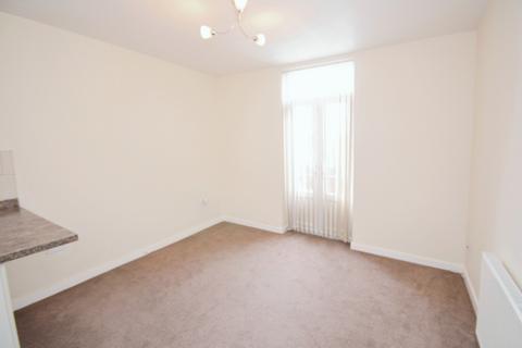 2 bedroom apartment to rent, Wilton Park Road, Shanklin