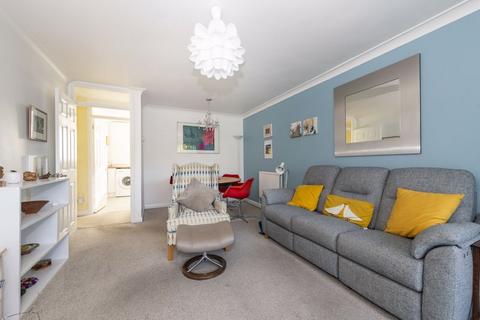 2 bedroom apartment to rent, Beacon Road, Crowborough