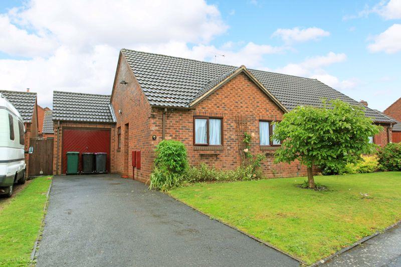 3 Beatty Close, Shifnal. TF11 8TY 2 bed semidetached bungalow for sale