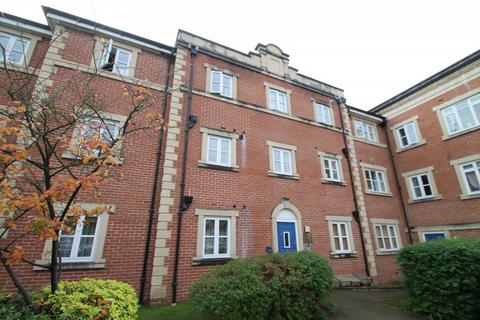 2 bedroom apartment to rent, Royal Earlswood Park