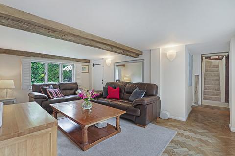 10 High Street, Epping, CM16 4AB