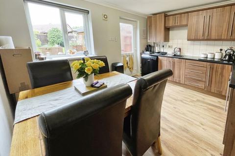 2 bedroom semi-detached house for sale, Elterwater Close, Bury