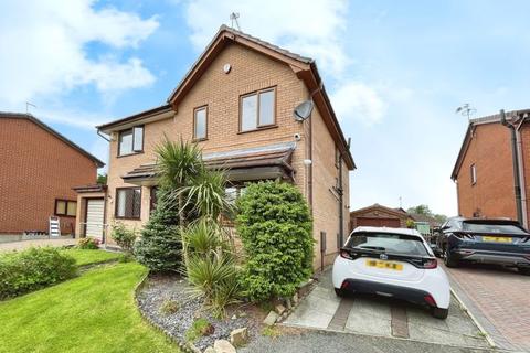 21 Elterwater Close, Bury, BL8 1UW