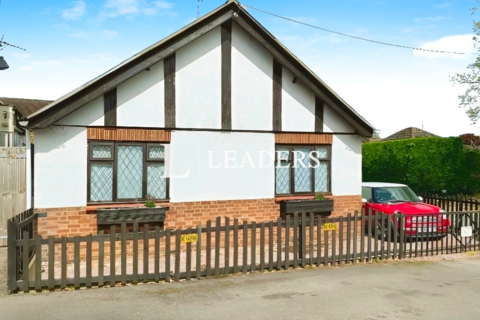 2 bedroom bungalow to rent, Thorpe Road, Longthorpe , Peterborough PE3